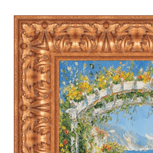 Load image into Gallery viewer, Ornate Wide Antique Gold Picture Frame 