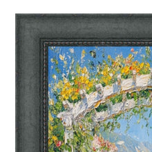Load image into Gallery viewer, Gothic Wooden Black Scoop Bead Picture Frame Office Décor