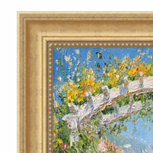 Load image into Gallery viewer, Traditional Golden Scoop Bead Picture Frame Office Décor