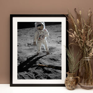 apollo 11 astronaut moonwalk